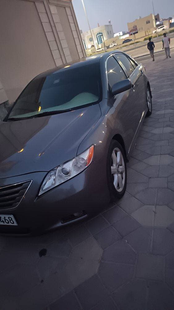 2009 Toyota Camry thumbnail 2