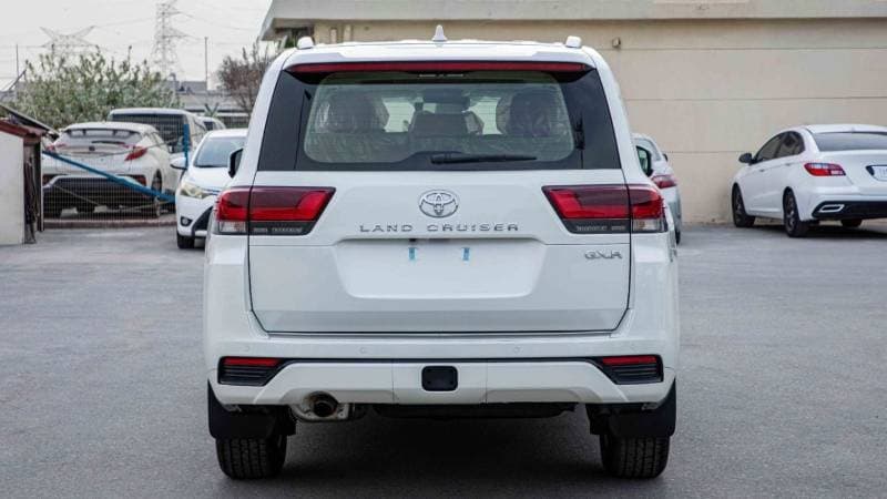 2026 Toyota Land Cruiser GXR thumbnail 6