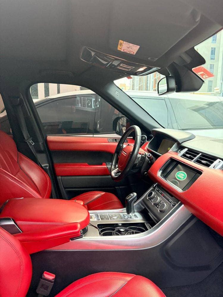 2015 Land Rover Range Rover Sport thumbnail 3