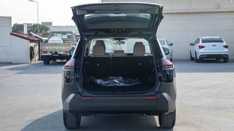2026 Toyota RAV4 LE thumbnail 7