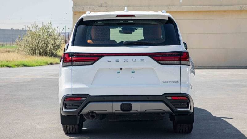 2026 Lexus LX700h VIP thumbnail 5