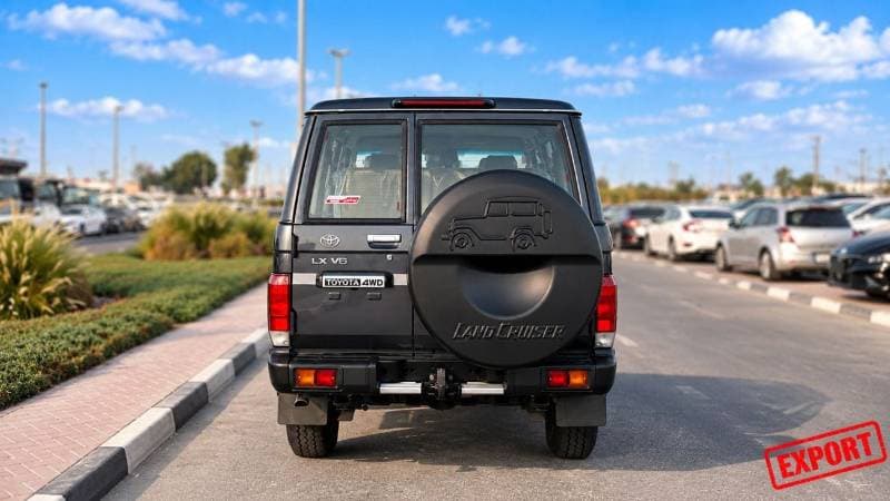 2026 Toyota Land Cruiser 70 LC76 LX thumbnail 6