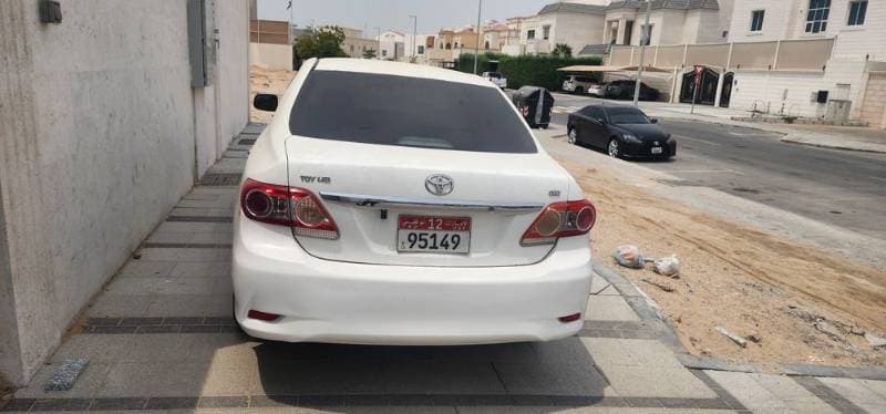 2012 Toyota Corolla thumbnail 5