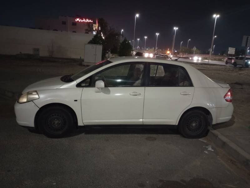 2007 Nissan Tiida thumbnail 5