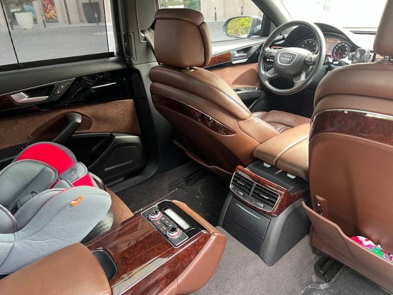 2011 Audi A8 L thumbnail 5