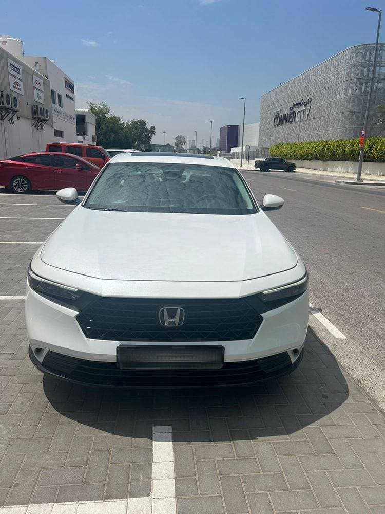 2024 Honda Accord thumbnail 3