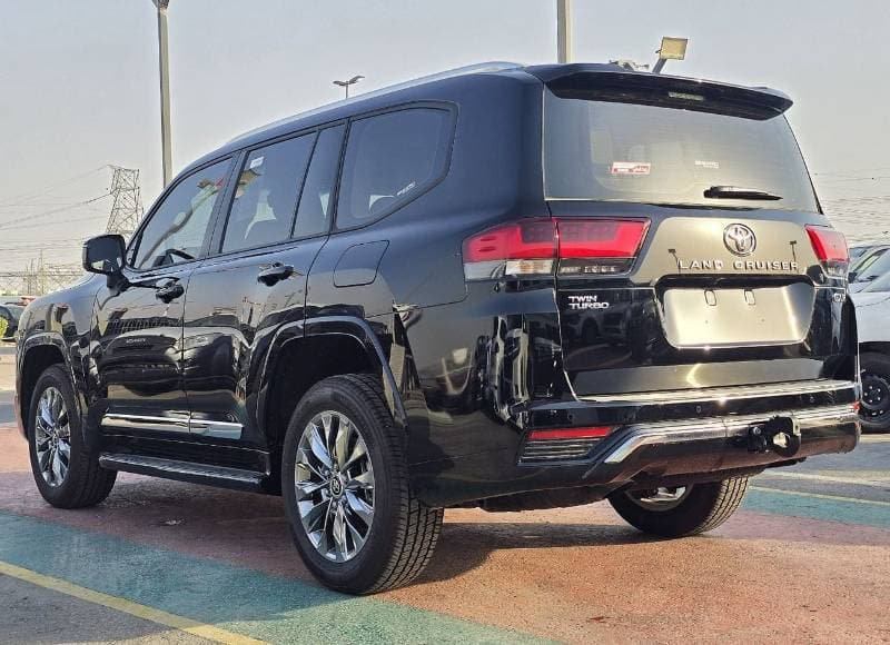 2026 Toyota Land Cruiser GXR thumbnail 2