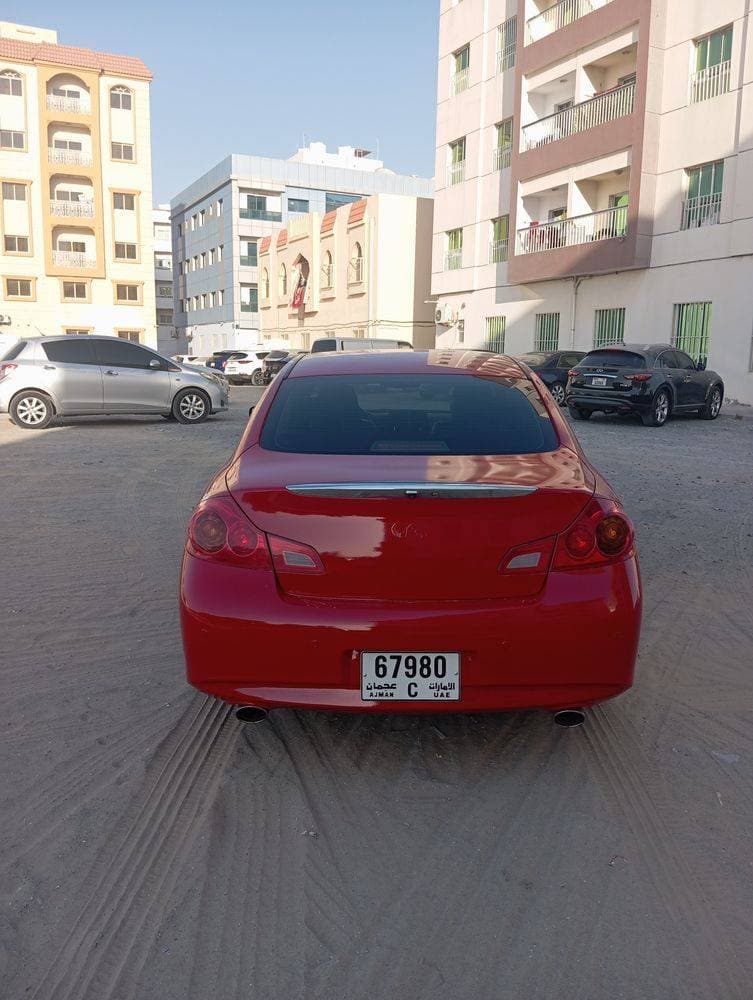2010 Infiniti G37 thumbnail 3