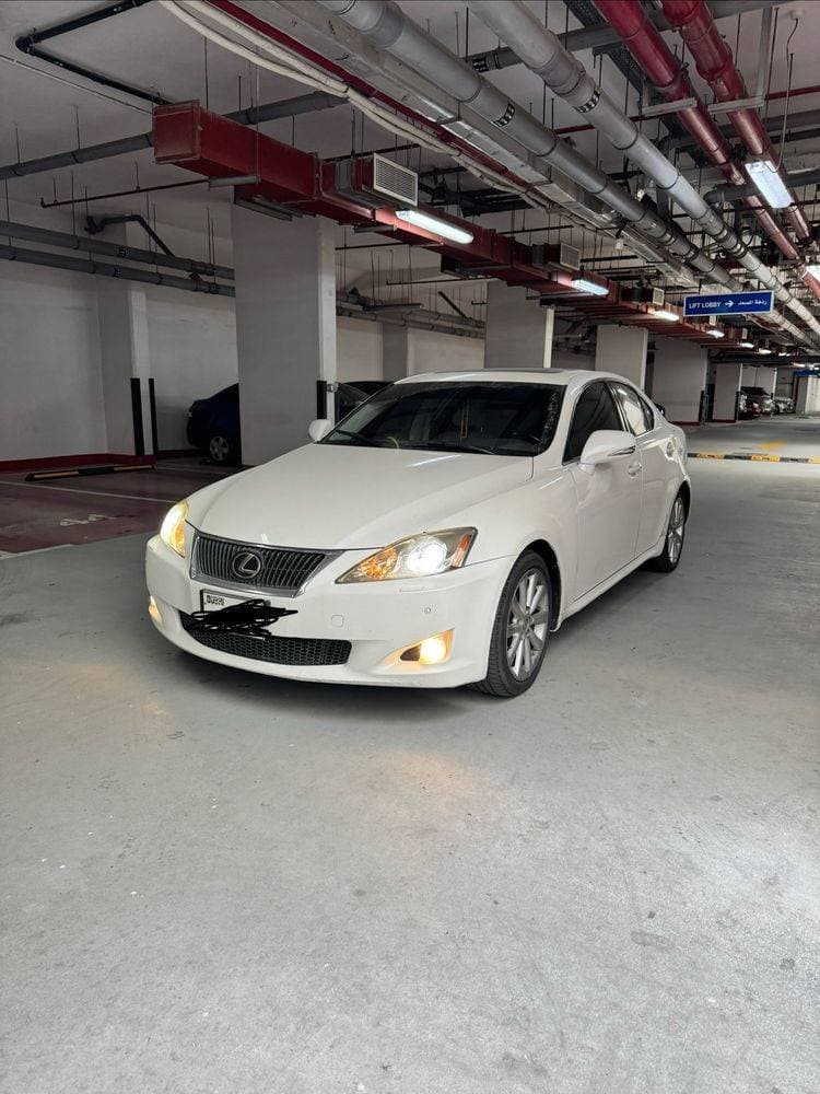 2009 Lexus IS 300 thumbnail 5