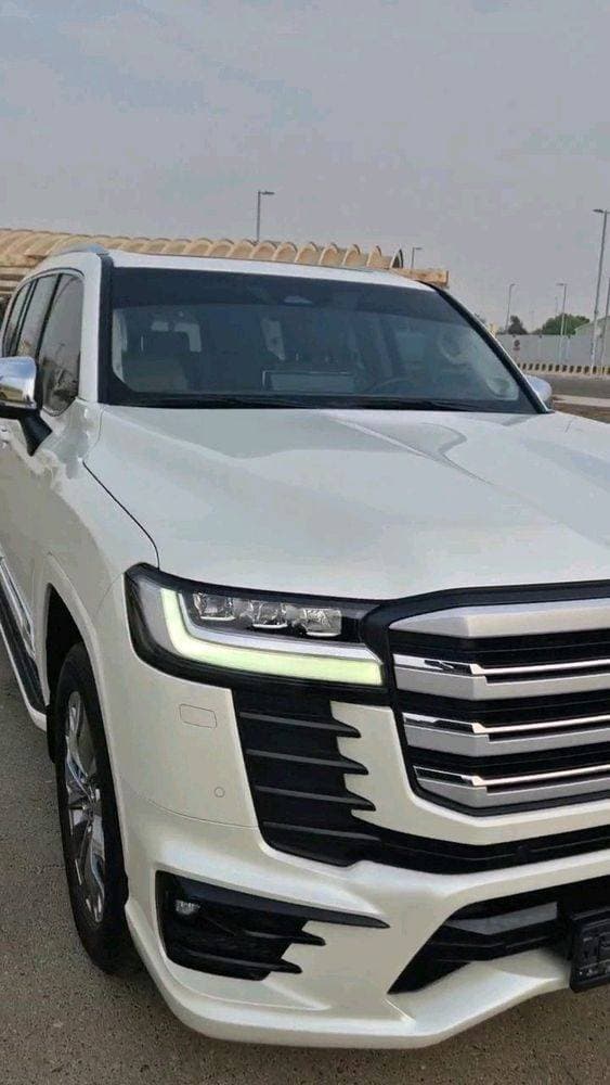 2025 Toyota Land Cruiser