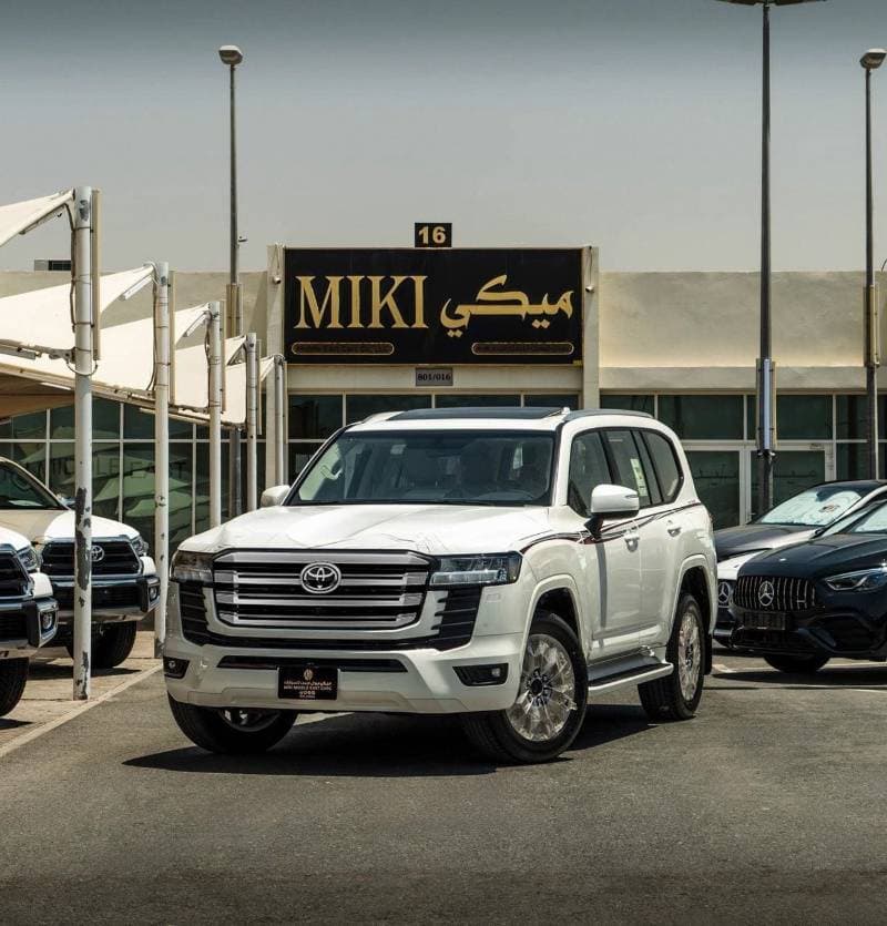 2026 Toyota Land Cruiser GXR thumbnail 2