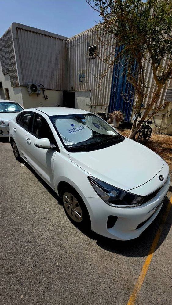 2018 Kia Rio thumbnail 5