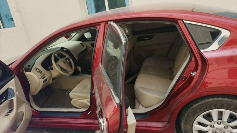 2013 Nissan Altima thumbnail 2