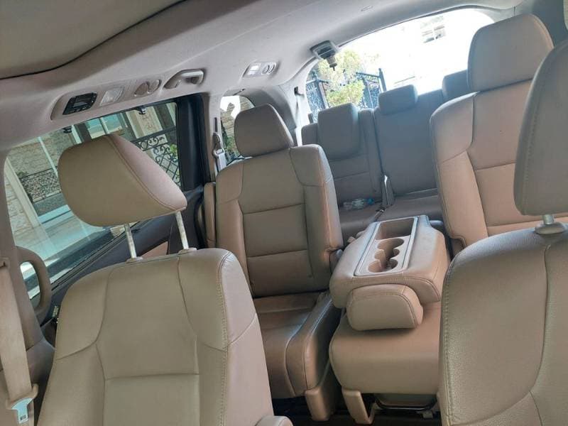 2015 Honda Odyssey thumbnail 2