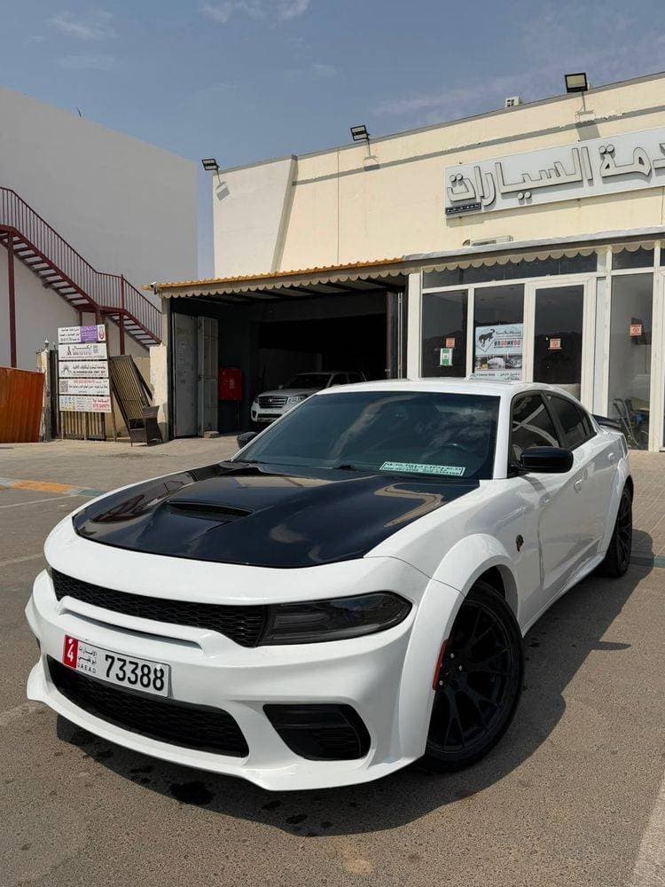 2017 Dodge Charger thumbnail 2