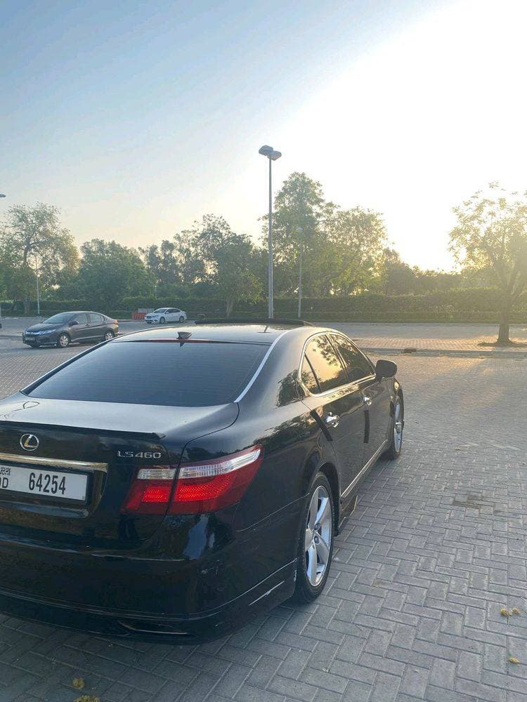 2009 Lexus LS 460 thumbnail 5