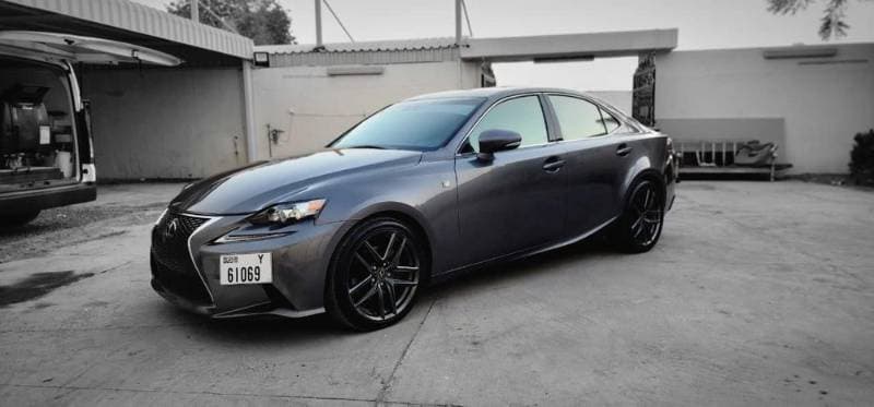 2014 Lexus IS thumbnail 2