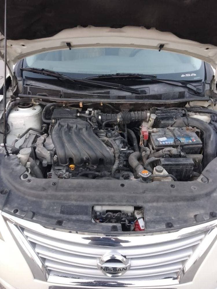 2014 Nissan Sentra thumbnail 3