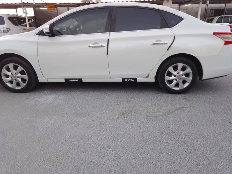 2014 Nissan Sentra thumbnail 2