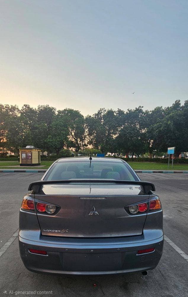 2016 Mitsubishi Lancer EX thumbnail 2