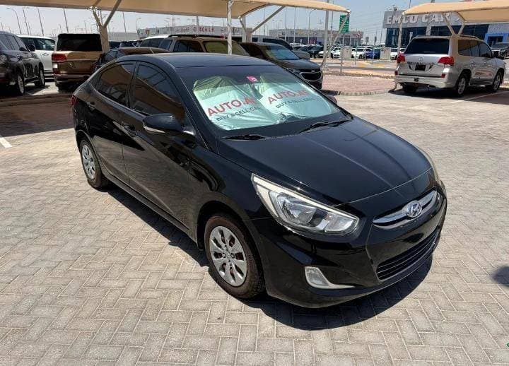 2015 Hyundai Accent thumbnail 2