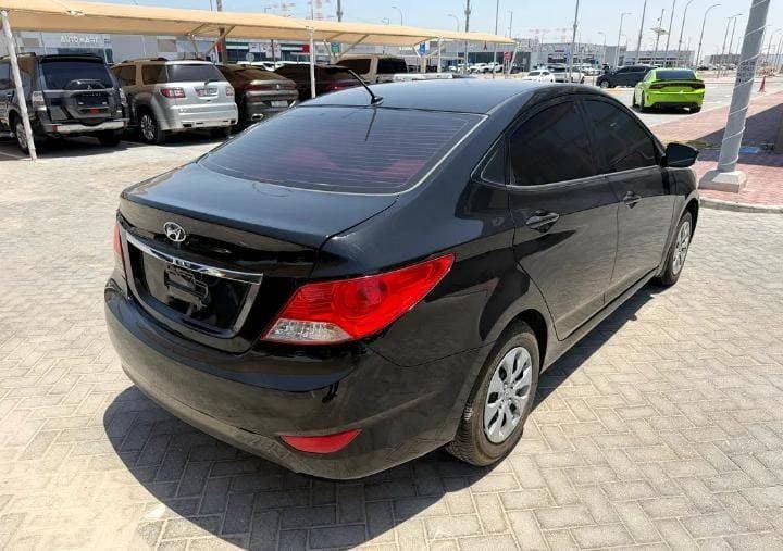 2015 Hyundai Accent thumbnail 4