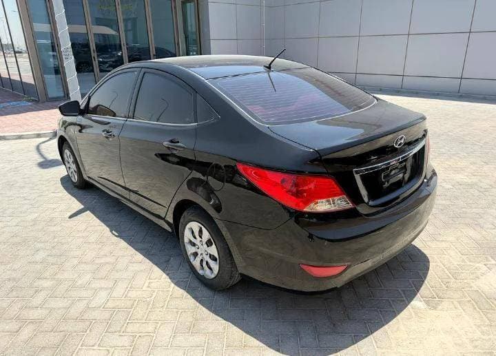 2015 Hyundai Accent thumbnail 5