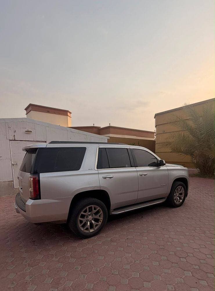 2015 GMC Yukon thumbnail 3