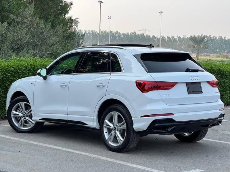 2021 Audi Q3 thumbnail 5
