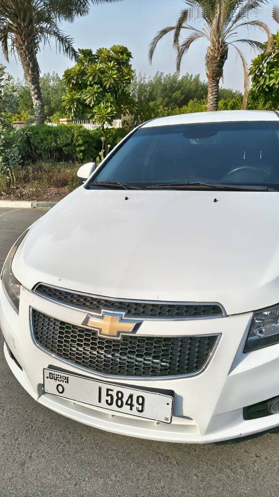 2012 Chevrolet Cruze thumbnail 3