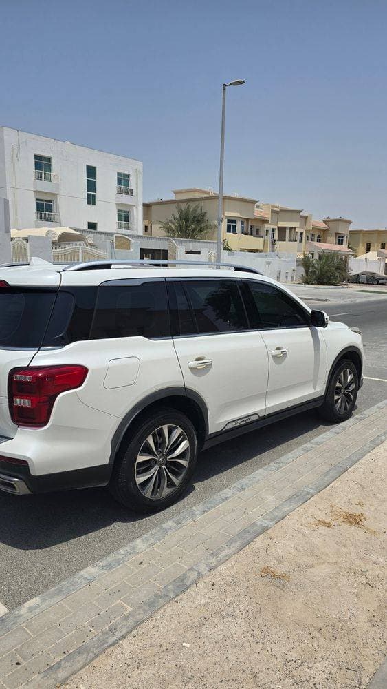 2021 GAC GS8