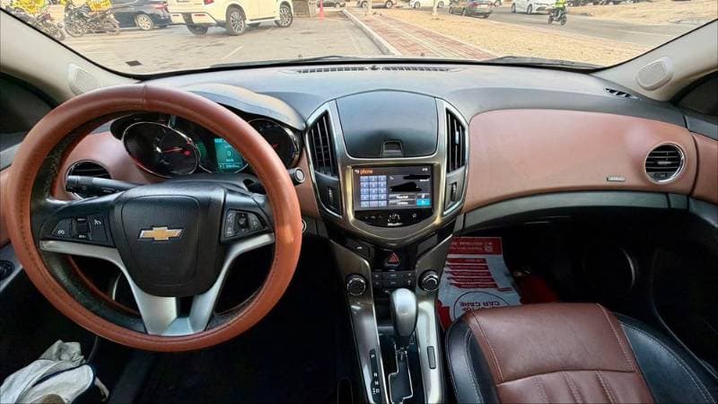 2016 Chevrolet Cruze thumbnail 5
