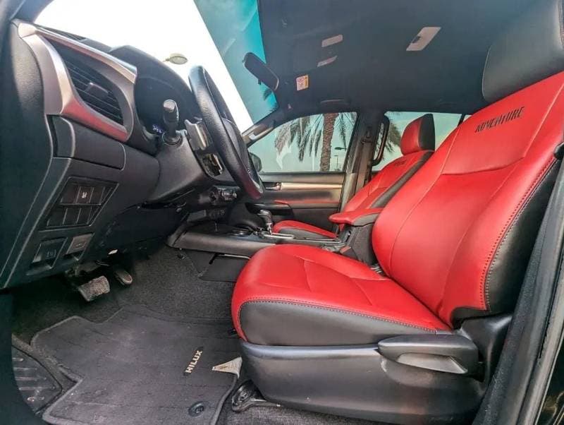 2020 Toyota Hilux ADVENTURE thumbnail 7