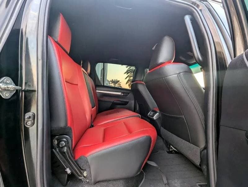 2020 Toyota Hilux ADVENTURE thumbnail 8