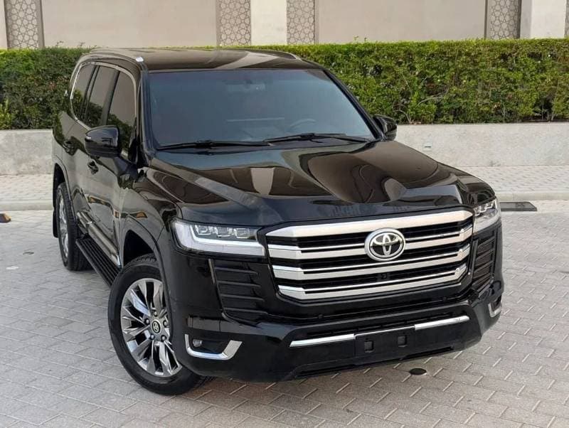 2016 Toyota Land Cruiser GXR
