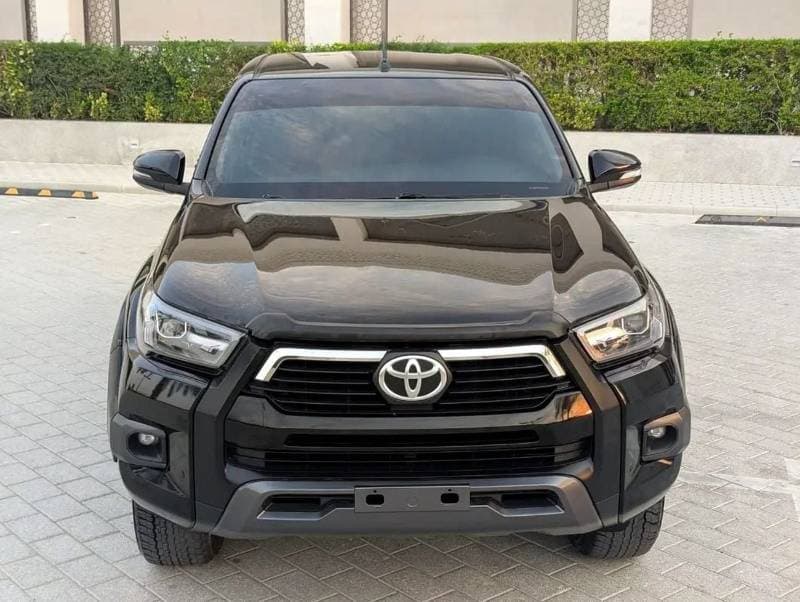 2020 Toyota Hilux ADVENTURE thumbnail 3