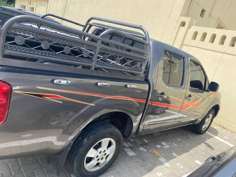 2013 Nissan Navara thumbnail 3