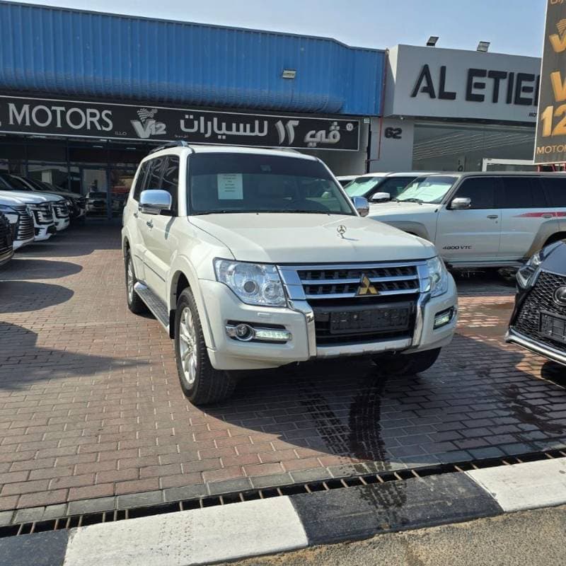 2018 Mitsubishi Pajero
