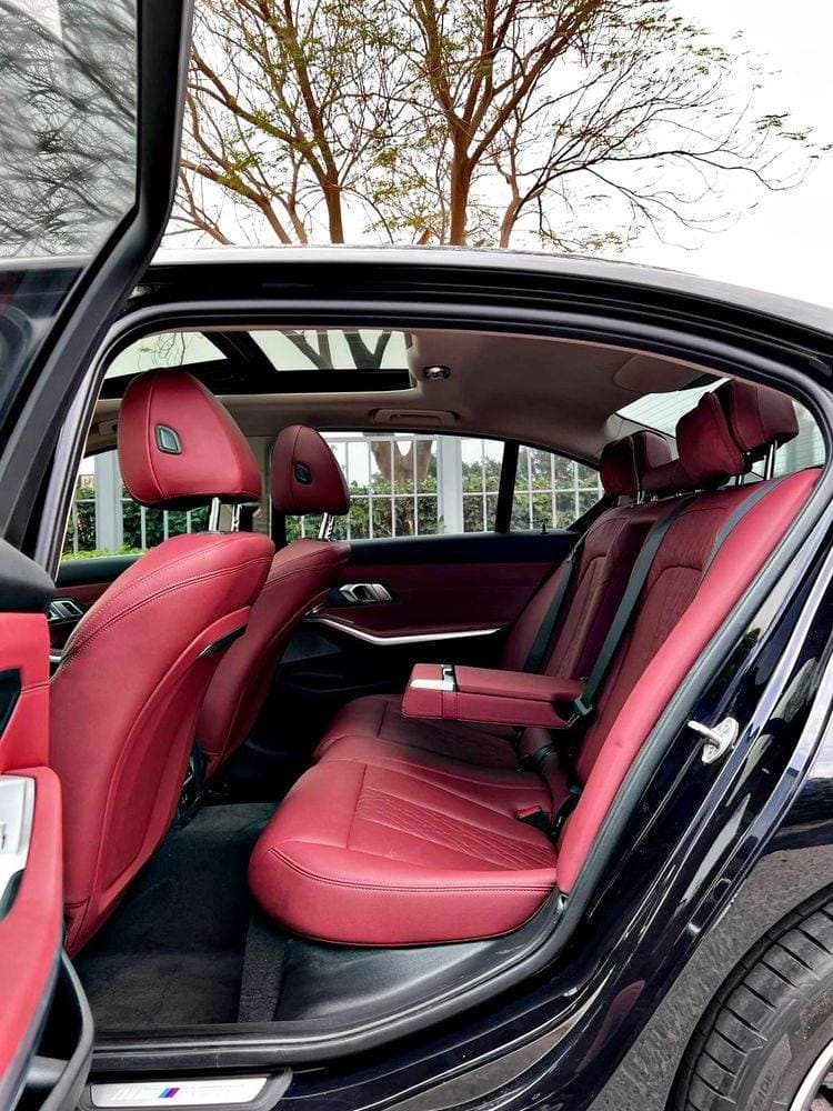 2024 BMW 3 Series Coupe thumbnail 5