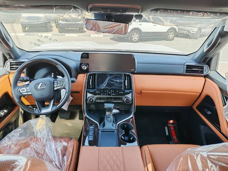 2026 Lexus LX600 VIP thumbnail 7