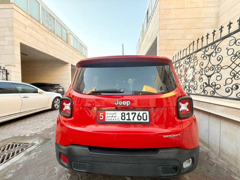 2016 Jeep Renegade thumbnail 4