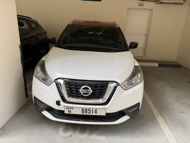 2019 Nissan Kicks thumbnail 2