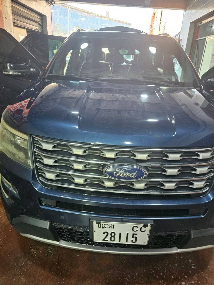 2016 Ford Explorer