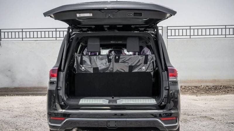 2026 Toyota Land Cruiser VX thumbnail 6