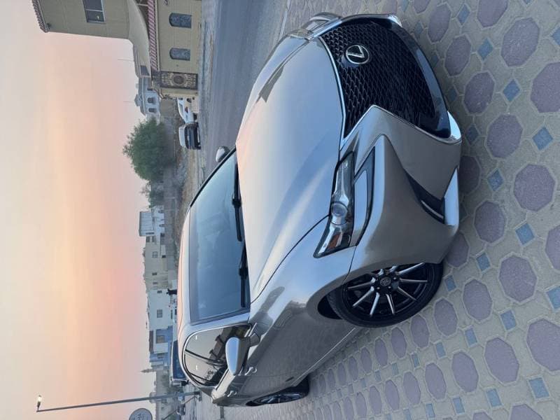 2016 Lexus GS thumbnail 3