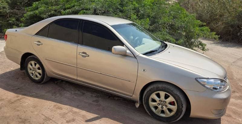 2005 Toyota Camry thumbnail 3