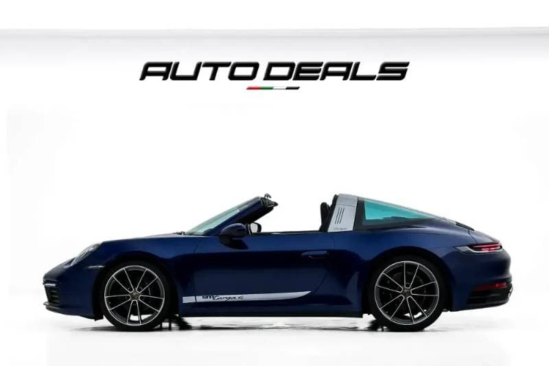 2021 Porsche 911 thumbnail 3