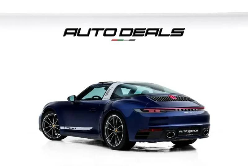 2021 Porsche 911 thumbnail 4