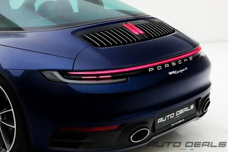 2021 Porsche 911 thumbnail 8