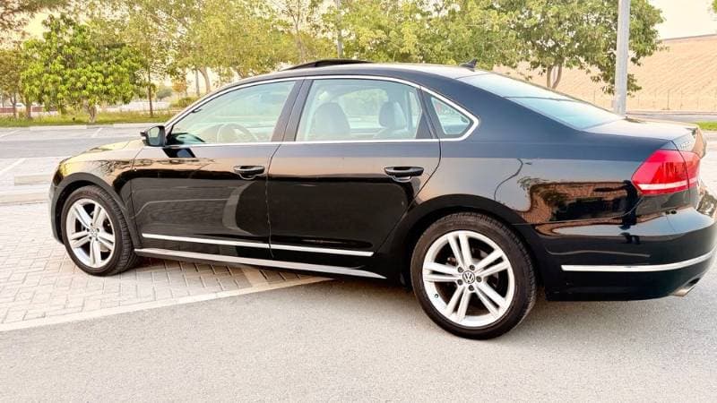 2014 Volkswagen Passat thumbnail 2
